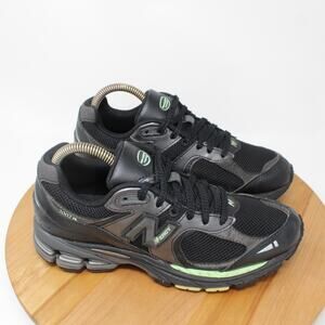 New Balance Shoes Men 6 Women 7 2002R Black Powder Green M2002RLD Running Gym